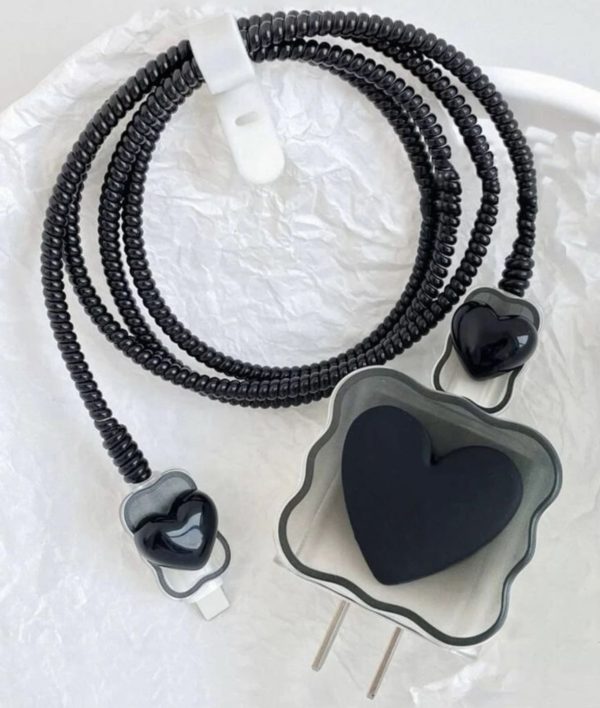 Case De Corazón 🖤 (4 Piezas)